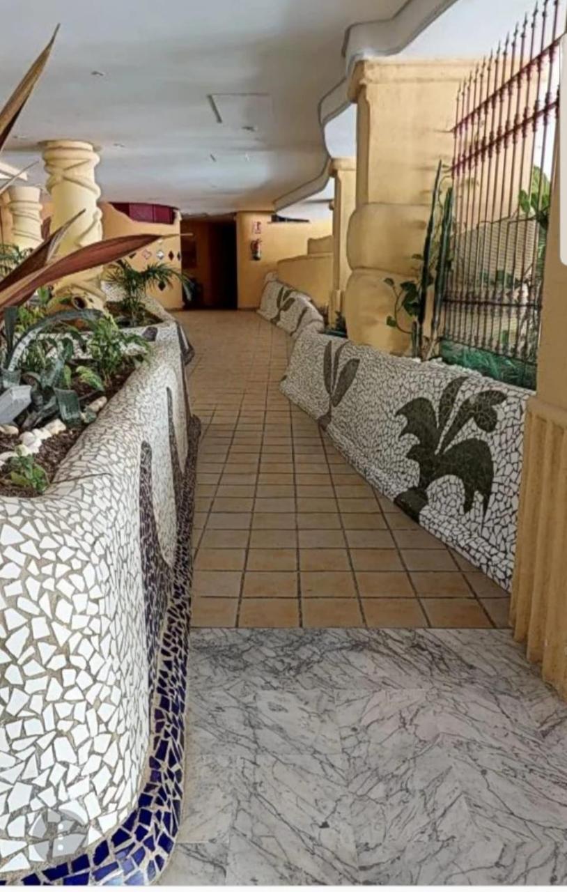 Del Parque Flats - Puerto Marina Apartment Benalmádena Exterior photo